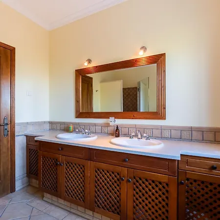 Serena Villa
